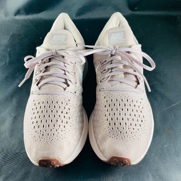 Mint Condition Beiige Sand NIKE PEGASUS 35 Womens 8.5 US 40 EUR Running Shoes - Picture 4 of 7